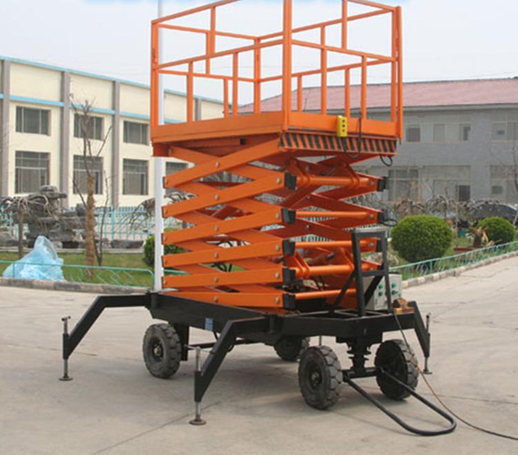 四輪移動(dòng)式升降機(jī) 